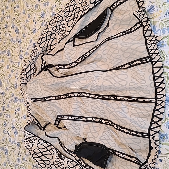 Coat - Picture 5 of 6